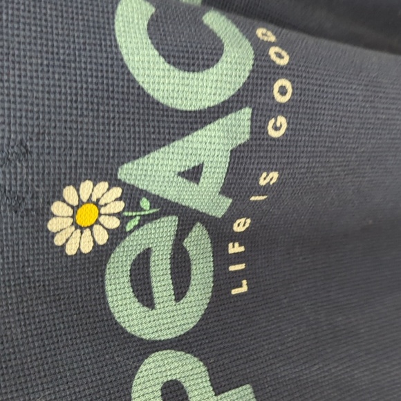 Life Is Good Women's Crop Long Sleeve "Peace" Henley Navy‎ Blue Base Layer XXL - Picture 5 of 8